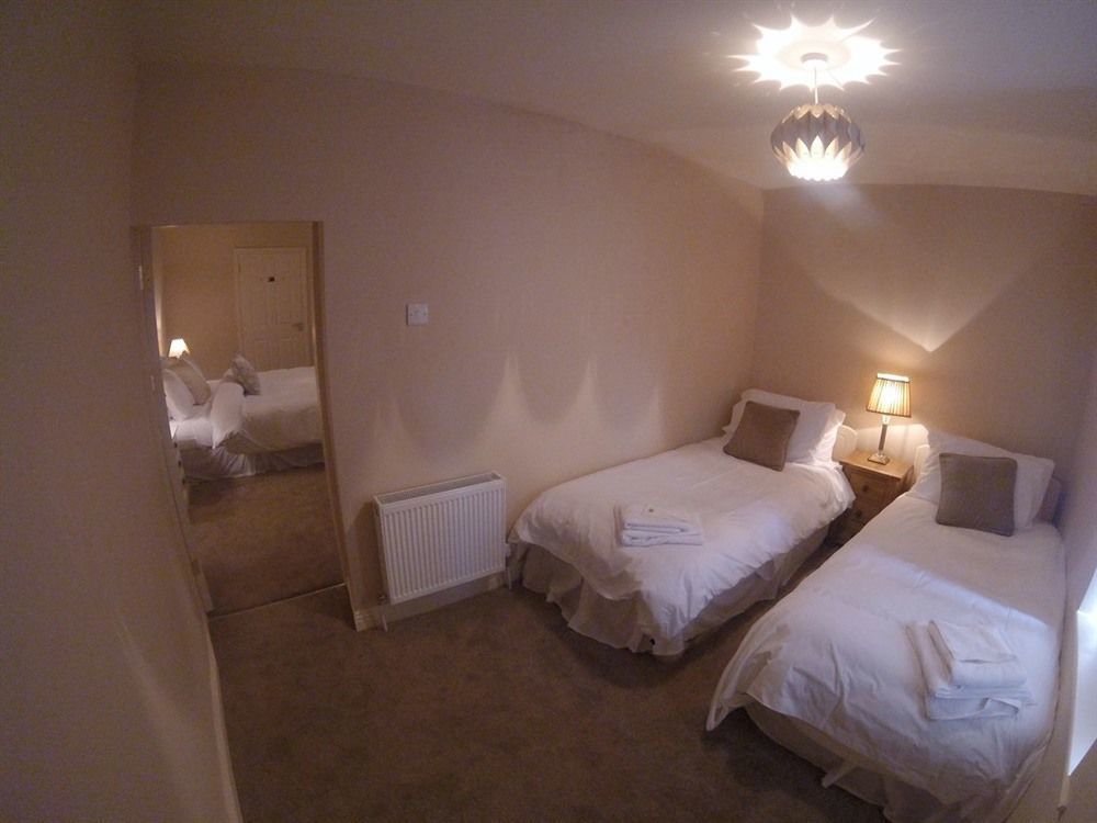 The Townhouse Bed & Breakfast Milltown Malbay Ngoại thất bức ảnh