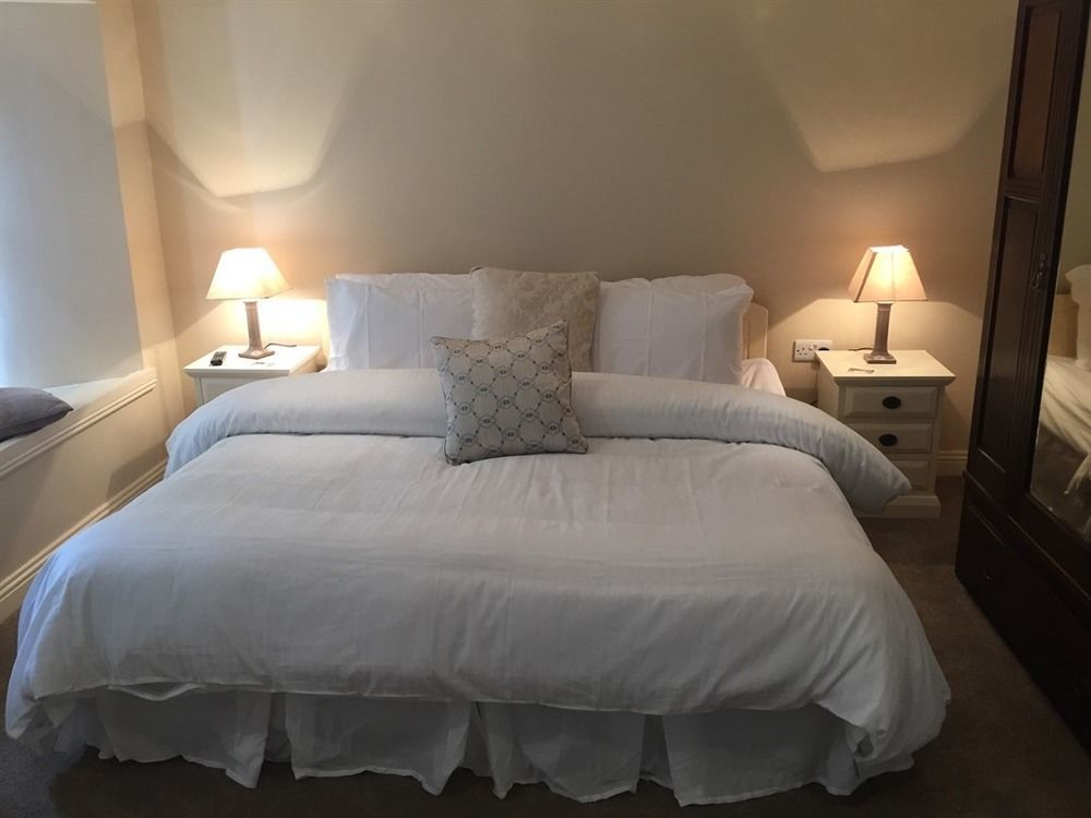 The Townhouse Bed & Breakfast Milltown Malbay Ngoại thất bức ảnh